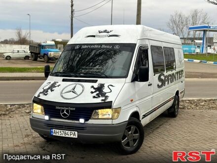 Белый Мерседес Sprinter, объемом двигателя 2.9 л и пробегом 1 тыс. км за 11000 $, фото 1 на Automoto.ua