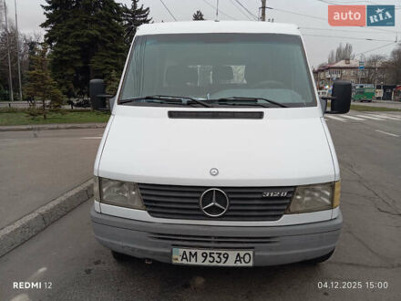 Білий Мерседес Sprinter, об'ємом двигуна 2.9 л та пробігом 457 тис. км за 7300 $, фото 1 на Automoto.ua