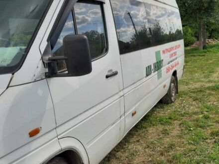 Білий Мерседес Sprinter, об'ємом двигуна 2.9 л та пробігом 500 тис. км за 7200 $, фото 1 на Automoto.ua