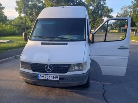 Білий Мерседес Sprinter, об'ємом двигуна 2.87 л та пробігом 532 тис. км за 4800 $, фото 1 на Automoto.ua