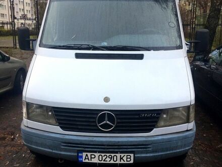 Белый Мерседес Sprinter, объемом двигателя 2.9 л и пробегом 1 тыс. км за 6500 $, фото 1 на Automoto.ua