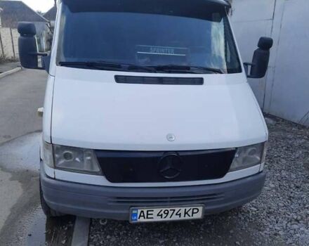 Білий Мерседес Sprinter, об'ємом двигуна 2.87 л та пробігом 500 тис. км за 6200 $, фото 1 на Automoto.ua
