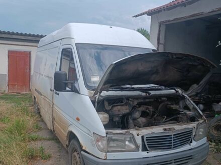 Білий Мерседес Sprinter, об'ємом двигуна 0 л та пробігом 300 тис. км за 2809 $, фото 1 на Automoto.ua