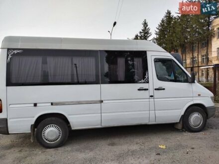 Білий Мерседес Sprinter, об'ємом двигуна 2.3 л та пробігом 380 тис. км за 7500 $, фото 1 на Automoto.ua