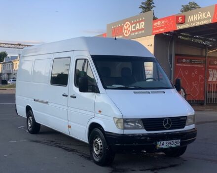 Белый Мерседес Sprinter, объемом двигателя 2.9 л и пробегом 400 тыс. км за 7990 $, фото 1 на Automoto.ua