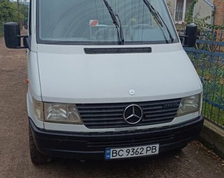 Белый Мерседес Sprinter, объемом двигателя 2.9 л и пробегом 493 тыс. км за 4900 $, фото 1 на Automoto.ua