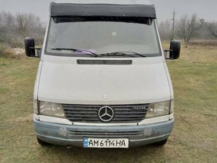 Білий Мерседес Sprinter, об'ємом двигуна 2.87 л та пробігом 620 тис. км за 4500 $, фото 1 на Automoto.ua