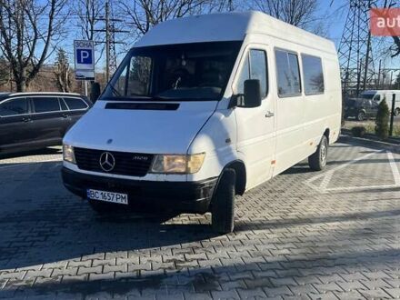 Белый Мерседес Sprinter, объемом двигателя 2.87 л и пробегом 450 тыс. км за 5000 $, фото 1 на Automoto.ua