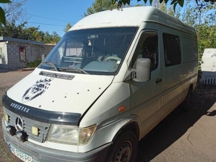 Мерседес Sprinter 1999 в Кривом Роге на Automoto.ua Белый Мерседес Sprinter, объемом двигателя 2.9 л и пробегом 45 тыс. км за 4000 $, фото 1 на Automoto.ua