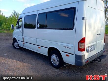 Белый Мерседес Sprinter, объемом двигателя 2.3 л и пробегом 165 тыс. км за 5300 $, фото 1 на Automoto.ua