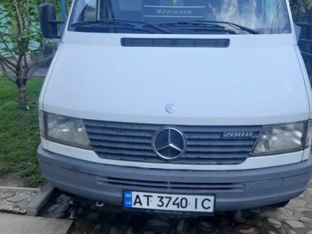 Мерседес Sprinter 1999 в Коломые на Automoto.ua Белый Мерседес Sprinter, объемом двигателя 2.3 л и пробегом 400 тыс. км за 5900 $, фото 1 на Automoto.ua