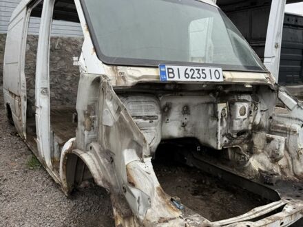Белый Мерседес Sprinter, объемом двигателя 2.9 л и пробегом 200 тыс. км за 1500 $, фото 1 на Automoto.ua