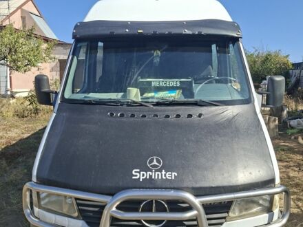 Белый Мерседес Sprinter, объемом двигателя 2.9 л и пробегом 850 тыс. км за 7000 $, фото 1 на Automoto.ua