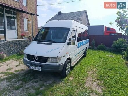 Белый Мерседес Sprinter, объемом двигателя 2.87 л и пробегом 530 тыс. км за 10700 $, фото 1 на Automoto.ua