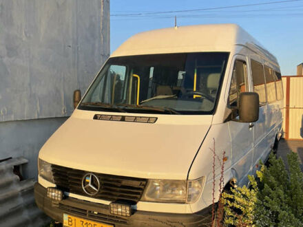 Мерседес Sprinter 1999 в Кременчуге на Automoto.ua Белый Мерседес Sprinter, объемом двигателя 2.9 л и пробегом 290 тыс. км за 12900 $, фото 1 на Automoto.ua