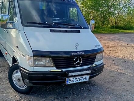 Белый Мерседес Sprinter, объемом двигателя 2.3 л и пробегом 0 тыс. км за 5500 $, фото 1 на Automoto.ua