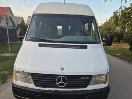 Білий Мерседес Sprinter, об'ємом двигуна 2.87 л та пробігом 600 тис. км за 4900 $, фото 1 на Automoto.ua