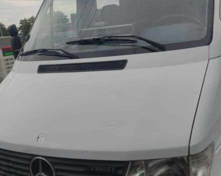 Белый Мерседес Sprinter, объемом двигателя 0 л и пробегом 360 тыс. км за 8300 $, фото 1 на Automoto.ua