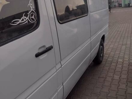 Белый Мерседес Sprinter, объемом двигателя 2.9 л и пробегом 308 тыс. км за 8500 $, фото 1 на Automoto.ua