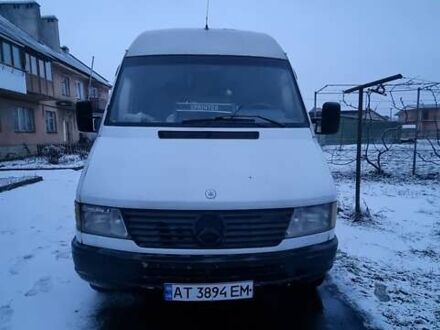 Мерседес Sprinter 1999 в Ивано-Франковске на Automoto.ua Белый Мерседес Sprinter, объемом двигателя 2.3 л и пробегом 625 тыс. км за 5400 $, фото 1 на Automoto.ua