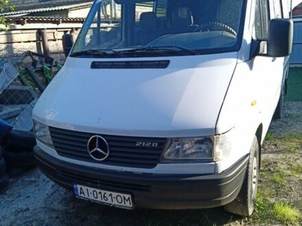 Белый Мерседес Sprinter, объемом двигателя 2.9 л и пробегом 550 тыс. км за 6000 $, фото 1 на Automoto.ua