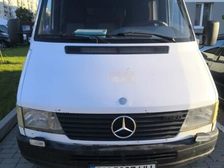 Белый Мерседес Sprinter, объемом двигателя 2.9 л и пробегом 540 тыс. км за 6200 $, фото 1 на Automoto.ua
