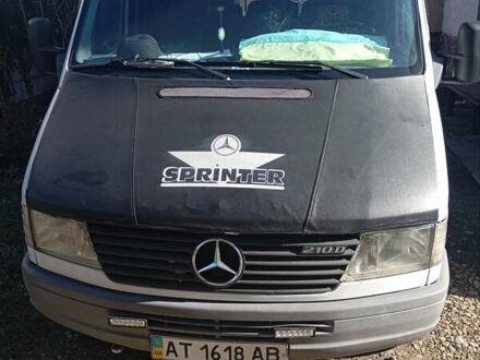 Мерседес Sprinter 1999 в Долине на Automoto.ua Белый Мерседес Sprinter, объемом двигателя 2.9 л и пробегом 665 тыс. км за 7300 $, фото 1 на Automoto.ua