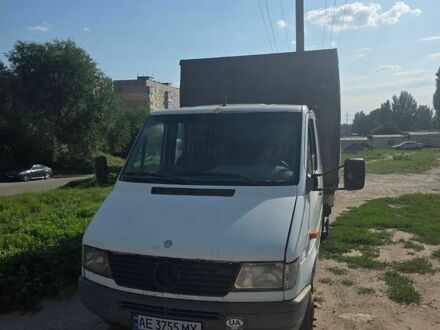 Белый Мерседес Sprinter, объемом двигателя 2.9 л и пробегом 700 тыс. км за 10500 $, фото 1 на Automoto.ua