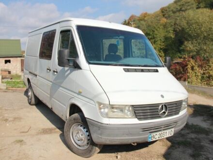 Білий Мерседес Sprinter, об'ємом двигуна 2.9 л та пробігом 500 тис. км за 3614 $, фото 1 на Automoto.ua