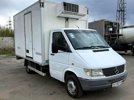 Белый Мерседес Sprinter, объемом двигателя 2.9 л и пробегом 747 тыс. км за 7400 $, фото 1 на Automoto.ua