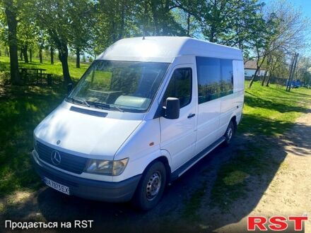 Белый Мерседес Sprinter, объемом двигателя 2.9 л и пробегом 80 тыс. км за 6800 $, фото 1 на Automoto.ua