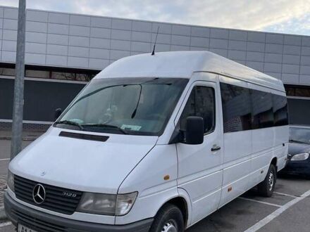 Мерседес Sprinter 1999 в Белой Церкве на Automoto.ua Белый Мерседес Sprinter, объемом двигателя 2.87 л и пробегом 560 тыс. км за 8500 $, фото 1 на Automoto.ua
