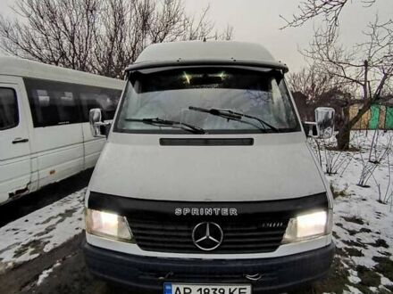 Белый Мерседес Sprinter, объемом двигателя 2.89 л и пробегом 350 тыс. км за 9500 $, фото 1 на Automoto.ua