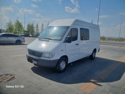 Белый Мерседес Sprinter, объемом двигателя 2.9 л и пробегом 550 тыс. км за 2600 $, фото 1 на Automoto.ua