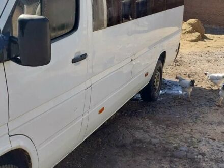 Белый Мерседес Sprinter, объемом двигателя 2.9 л и пробегом 250 тыс. км за 5300 $, фото 1 на Automoto.ua