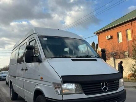 Белый Мерседес Sprinter, объемом двигателя 2.87 л и пробегом 300 тыс. км за 5500 $, фото 1 на Automoto.ua