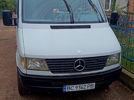 Мерседес Sprinter 1999 у Сокале на Automoto.ua Білий Мерседес Sprinter, об'ємом двигуна 2.9 л та пробігом 0 тис. км за 4900 $, фото 1 на Automoto.ua