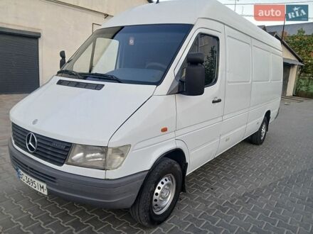 Белый Мерседес Sprinter, объемом двигателя 2.9 л и пробегом 270 тыс. км за 7800 $, фото 1 на Automoto.ua