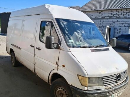 Белый Мерседес Sprinter, объемом двигателя 2.87 л и пробегом 541 тыс. км за 4200 $, фото 1 на Automoto.ua