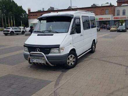Білий Мерседес Sprinter, об'ємом двигуна 2.9 л та пробігом 494 тис. км за 5500 $, фото 1 на Automoto.ua