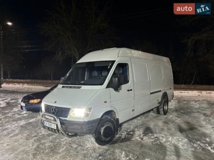 Белый Мерседес Sprinter, объемом двигателя 2.9 л и пробегом 500 тыс. км за 11200 $, фото 1 на Automoto.ua