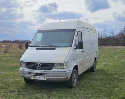 Белый Мерседес Sprinter, объемом двигателя 2.9 л и пробегом 550 тыс. км за 6500 $, фото 1 на Automoto.ua