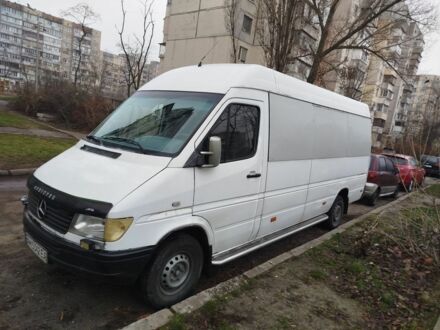 Белый Мерседес Sprinter, объемом двигателя 2.89 л и пробегом 650 тыс. км за 6750 $, фото 1 на Automoto.ua