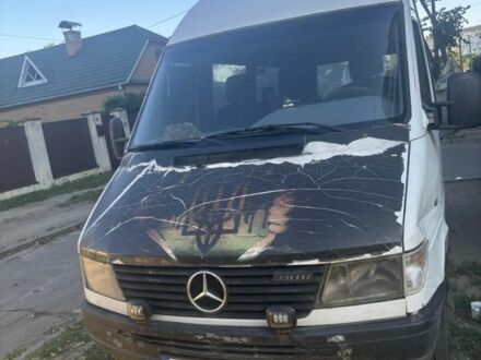 Білий Мерседес Sprinter, об'ємом двигуна 2.9 л та пробігом 700 тис. км за 3499 $, фото 1 на Automoto.ua