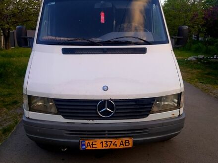 Белый Мерседес Sprinter, объемом двигателя 2.9 л и пробегом 1 тыс. км за 4800 $, фото 1 на Automoto.ua