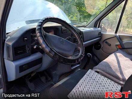 Мерседес Sprinter 1999 в Херсоне на Automoto.ua Белый Мерседес Sprinter, объемом двигателя 2.9 л и пробегом 400 тыс. км за 7500 $, фото 1 на Automoto.ua