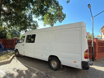 Білий Мерседес Sprinter, об'ємом двигуна 0 л та пробігом 600 тис. км за 7500 $, фото 1 на Automoto.ua