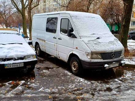 Білий Мерседес Sprinter, об'ємом двигуна 2.9 л та пробігом 0 тис. км за 2000 $, фото 1 на Automoto.ua