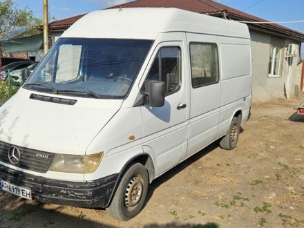 Мерседес Sprinter 1999 в Запорожье на Automoto.ua Белый Мерседес Sprinter, объемом двигателя 2.9 л и пробегом 400 тыс. км за 4700 $, фото 1 на Automoto.ua