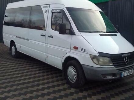 Білий Мерседес Sprinter, об'ємом двигуна 2.15 л та пробігом 500 тис. км за 10500 $, фото 1 на Automoto.ua